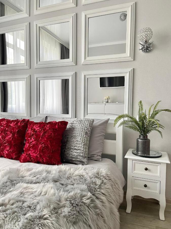 Apartment Studio Paris 92 Irpień Zewnętrze zdjęcie