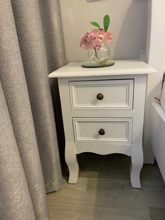 Apartment Studio Paris 92 Irpień Zewnętrze zdjęcie